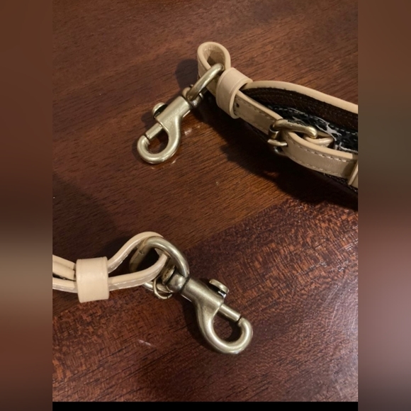 🔥🔥🔥Coach novelty strap snakeskin with yellow gold - Picture 4 of 6